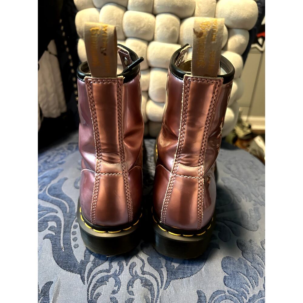 Dr Martens Metallic Barbie Pink Vegan Leather size 9/EU 41 - Picture 9 of 9